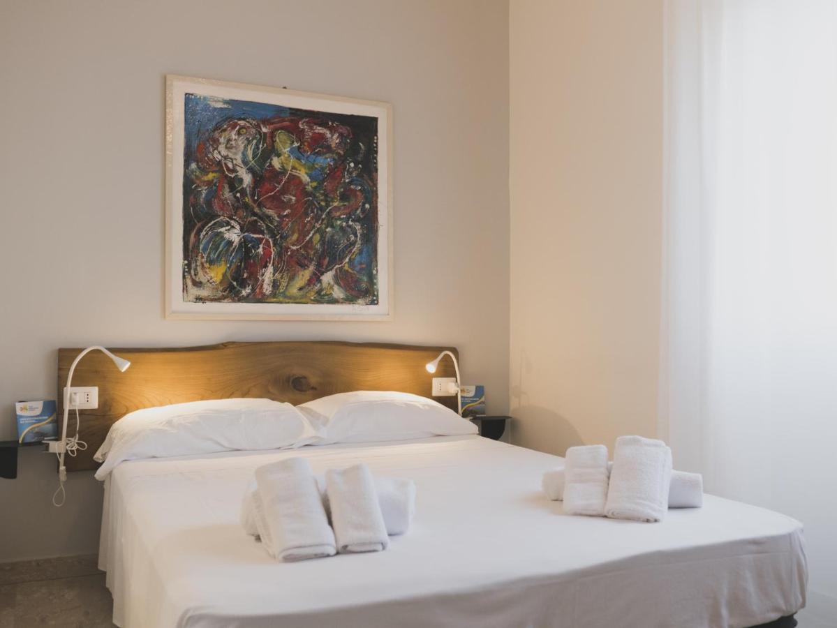 Minturnae Hotel Скаури Екстериор снимка