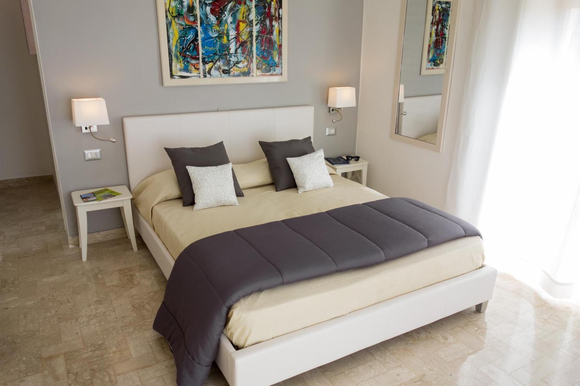 Minturnae Hotel Скаури Екстериор снимка