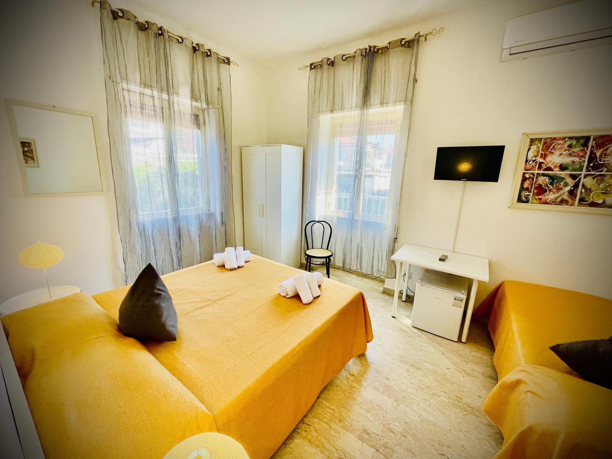 Minturnae Hotel Скаури Екстериор снимка