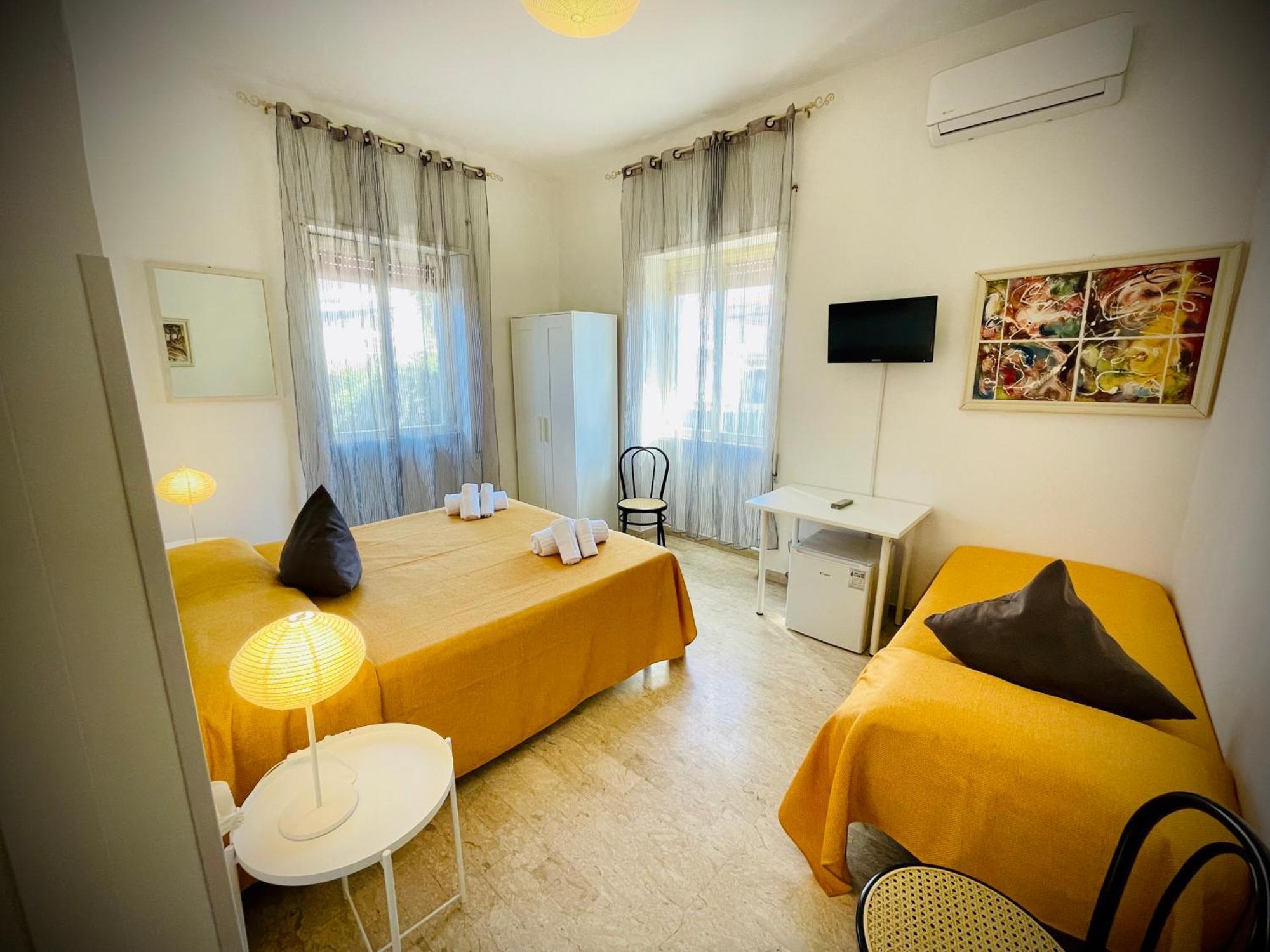 Minturnae Hotel Скаури Екстериор снимка