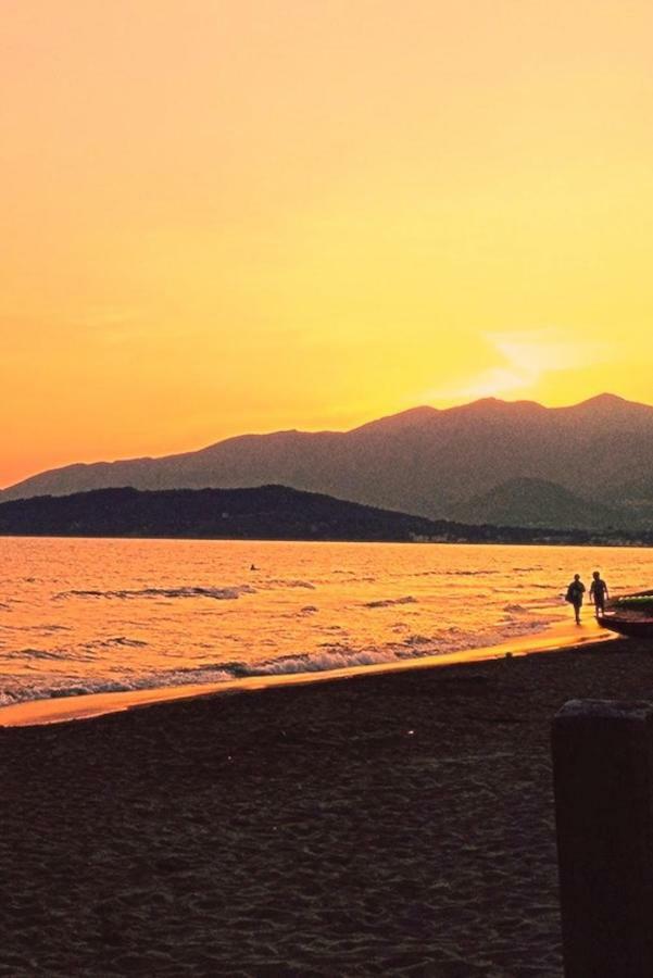 Minturnae Hotel Скаури Екстериор снимка