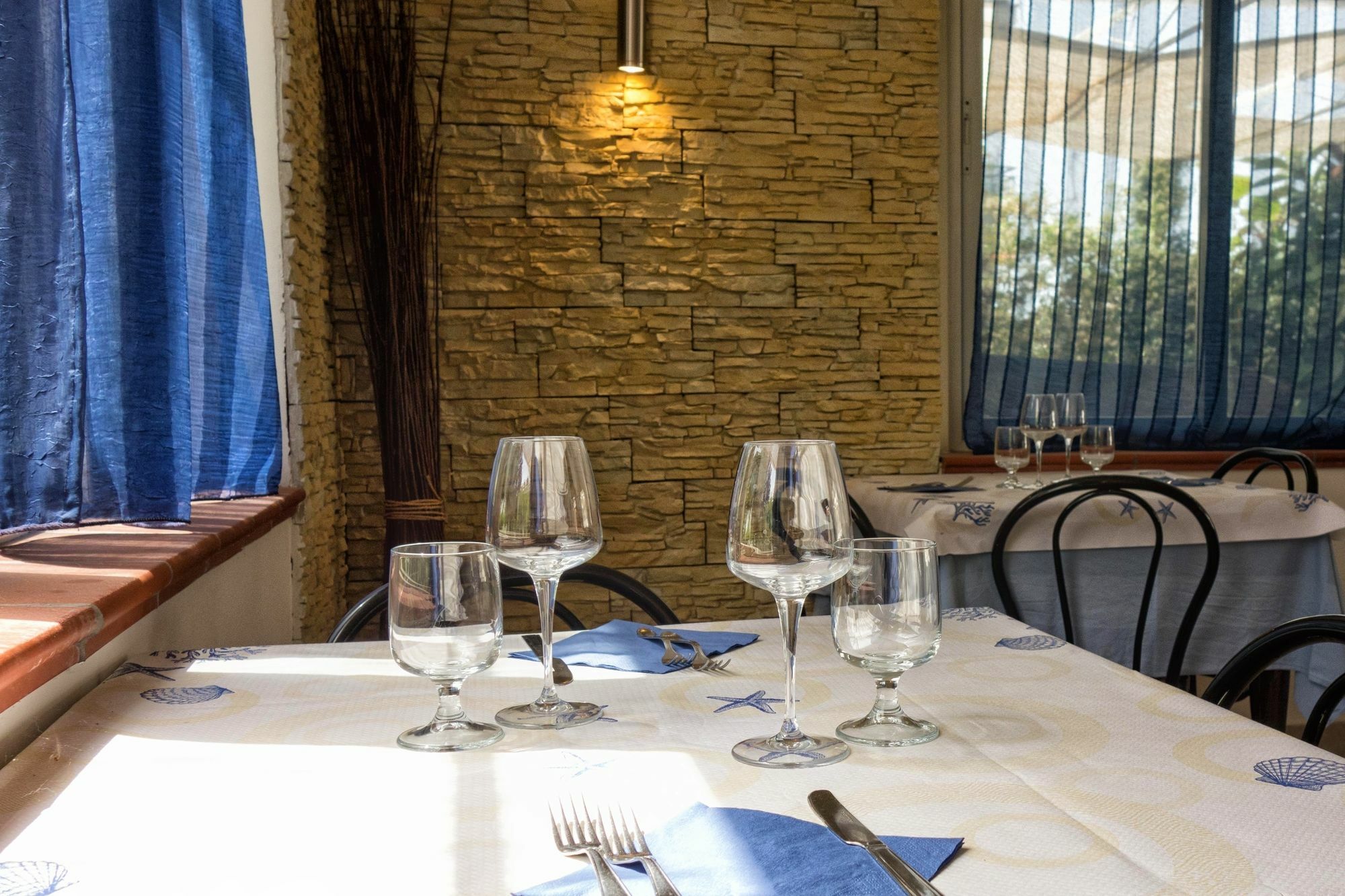 Minturnae Hotel Скаури Екстериор снимка